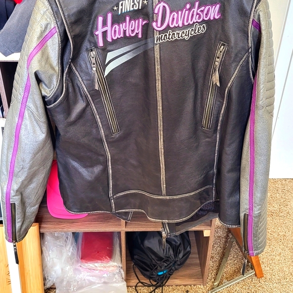 HARLEY DAVIDSON Woman's 2XL Leather Riding Jacket - Picture 10 of 10